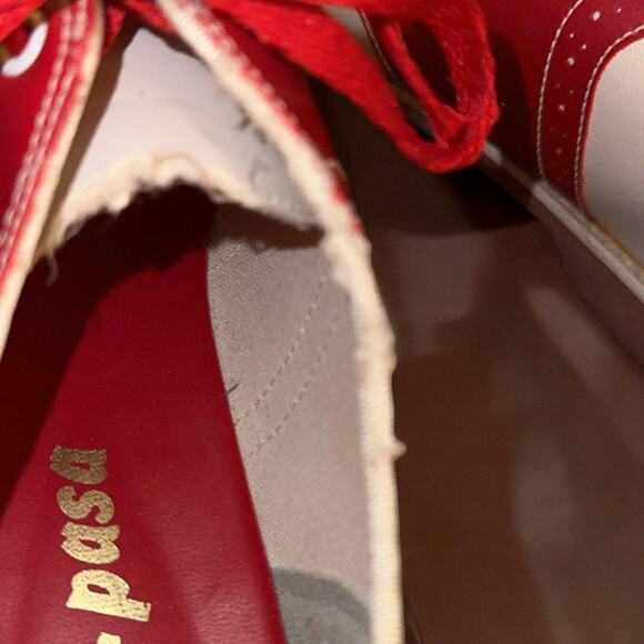Vintage 80s Red & White Saddle Shoes – Women’s Size 8M – Made in Taiwan R.O.C. - Picture 7 of 10